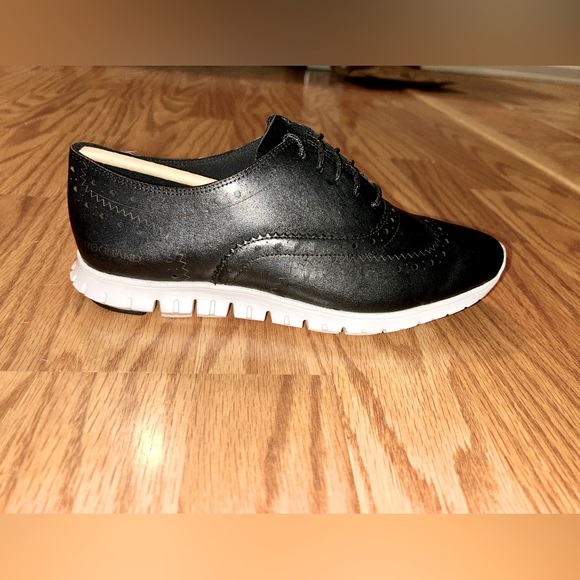 Cole Haan Women's ZERØGRAND Wingtip Oxfords - Picture 2 of 11